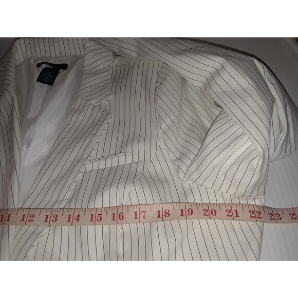 Lane Bryant The Bryant Blazer Size 18 One Button White Pinstripe Notch Lapel - Picture 5 of 10